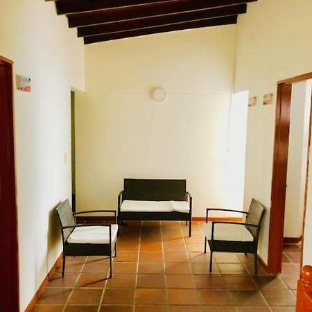 Casa Hotel Palmas Del Estadio 2 Medellin Luaran gambar