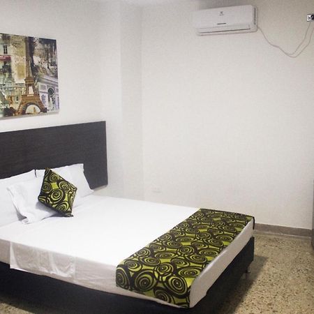 Casa Hotel Palmas Del Estadio 2 Medellin Luaran gambar