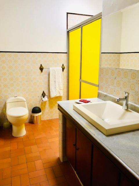Casa Hotel Palmas Del Estadio 2 Medellin Luaran gambar